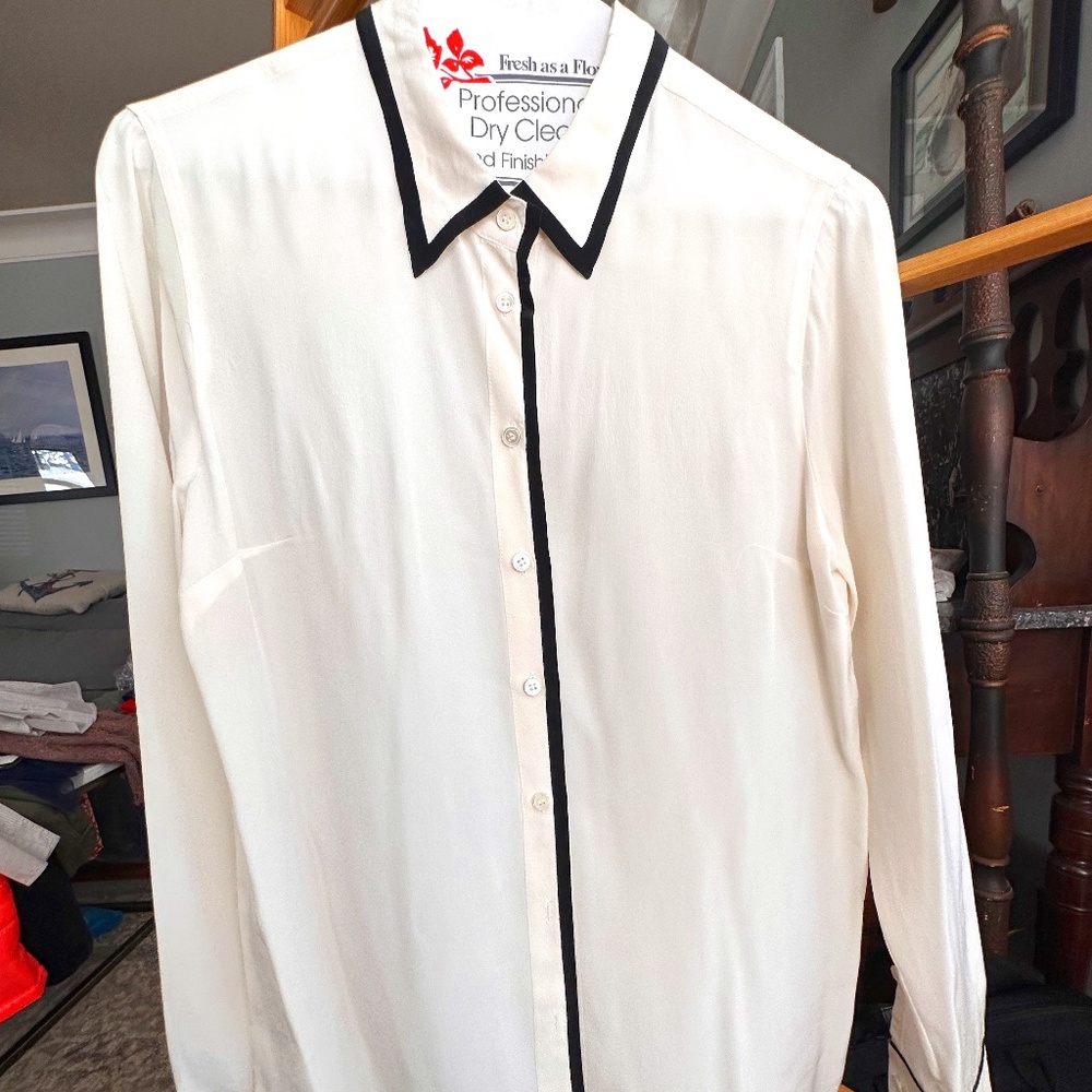 100% Silk J. Crew Black and White Blouse, Size 4